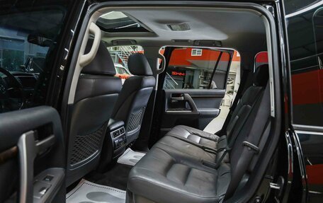 Toyota Land Cruiser 200, 2009 год, 2 450 000 рублей, 7 фотография