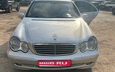 Mercedes-Benz C-Класс, 2003 год, 620 000 рублей, 2 фотография
