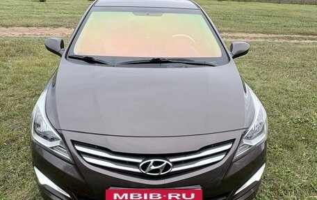 Hyundai Solaris II рестайлинг, 2016 год, 885 000 рублей, 5 фотография