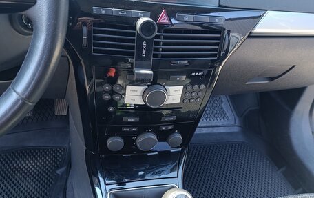 Opel Astra H, 2011 год, 650 000 рублей, 6 фотография