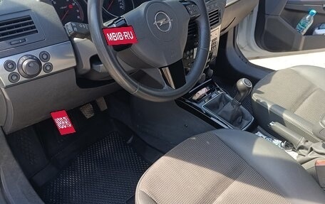 Opel Astra H, 2011 год, 650 000 рублей, 4 фотография