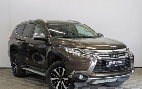 Mitsubishi Pajero Sport III рестайлинг, 2017 год, 3 100 000 рублей, 20 фотография