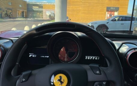 Ferrari F8, 2021 год, 27 000 000 рублей, 9 фотография