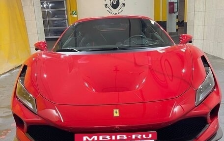 Ferrari F8, 2021 год, 27 000 000 рублей, 7 фотография