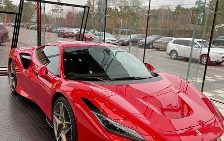Ferrari F8, 2021 год, 27 000 000 рублей, 13 фотография