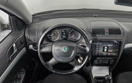 Skoda Octavia, 2010 год, 557 000 рублей, 18 фотография