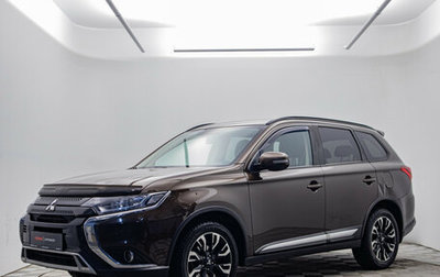 Mitsubishi Outlander III рестайлинг 3, 2022 год, 2 274 000 рублей, 1 фотография
