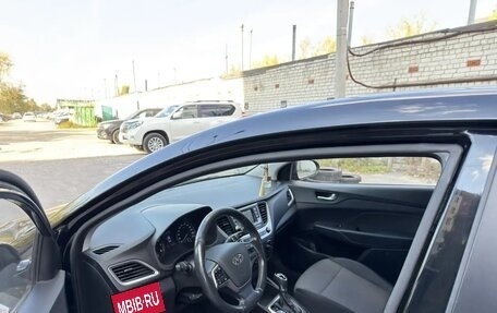 Hyundai Solaris II рестайлинг, 2017 год, 1 050 000 рублей, 9 фотография