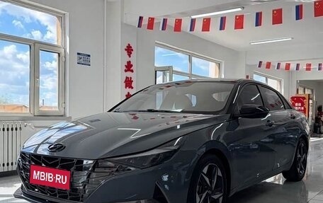 Hyundai Elantra, 2022 год, 1 800 000 рублей, 1 фотография