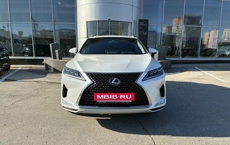 Lexus RX IV рестайлинг, 2020 год, 4 390 000 рублей, 2 фотография