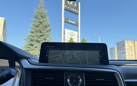 Lexus RX IV рестайлинг, 2020 год, 4 390 000 рублей, 16 фотография