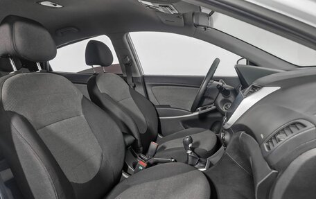 Hyundai Solaris II рестайлинг, 2011 год, 605 000 рублей, 9 фотография