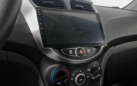 Hyundai Solaris II рестайлинг, 2011 год, 605 000 рублей, 16 фотография