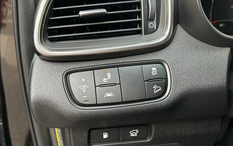 KIA Sorento III Prime рестайлинг, 2018 год, 3 600 000 рублей, 25 фотография