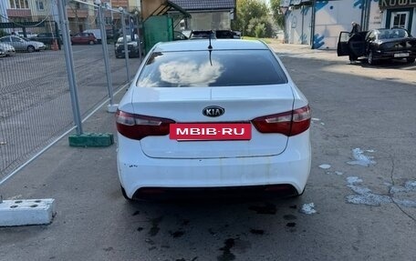 KIA Rio III рестайлинг, 2014 год, 350 000 рублей, 4 фотография
