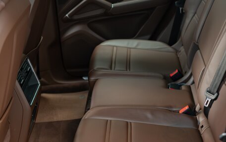 Porsche Cayenne III, 2021 год, 8 900 000 рублей, 10 фотография