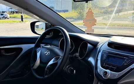 Hyundai Elantra V, 2011 год, 720 000 рублей, 27 фотография