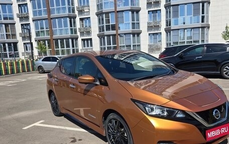 Nissan Leaf II, 2017 год, 1 590 000 рублей, 1 фотография