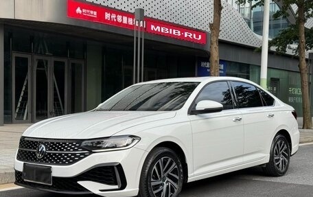 Volkswagen Lavida, 2023 год, 1 180 000 рублей, 1 фотография