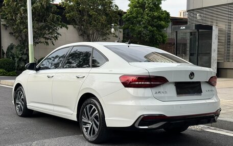 Volkswagen Lavida, 2023 год, 1 180 000 рублей, 4 фотография