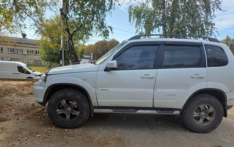 Chevrolet Niva I рестайлинг, 2014 год, 610 000 рублей, 4 фотография