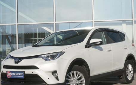 Toyota RAV4, 2018 год, 2 694 000 рублей, 1 фотография