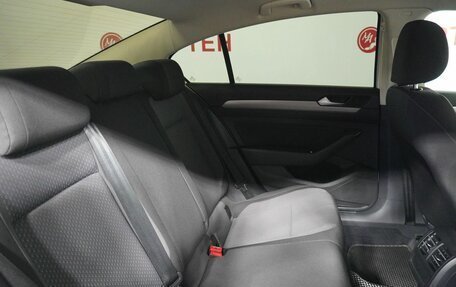 Volkswagen Passat B8 рестайлинг, 2016 год, 1 378 000 рублей, 13 фотография