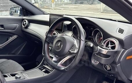 Mercedes-Benz CLA, 2017 год, 1 312 000 рублей, 14 фотография
