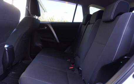 Toyota RAV4, 2018 год, 2 694 000 рублей, 20 фотография