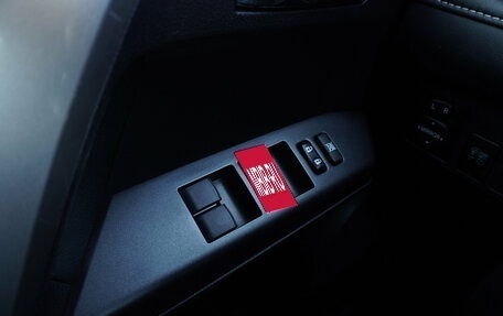 Toyota RAV4, 2018 год, 2 694 000 рублей, 17 фотография