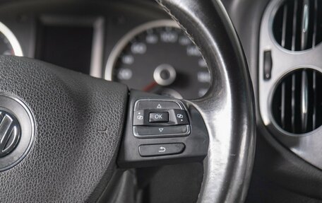 Volkswagen Tiguan II, 2018 год, 2 209 000 рублей, 14 фотография