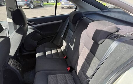 Skoda Octavia, 2012 год, 685 000 рублей, 15 фотография