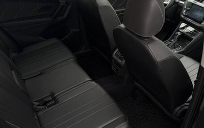 Volkswagen Tiguan II, 2021 год, 3 000 000 рублей, 1 фотография