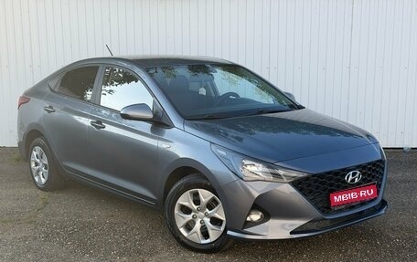 Hyundai Solaris II рестайлинг, 2020 год, 1 070 000 рублей, 1 фотография