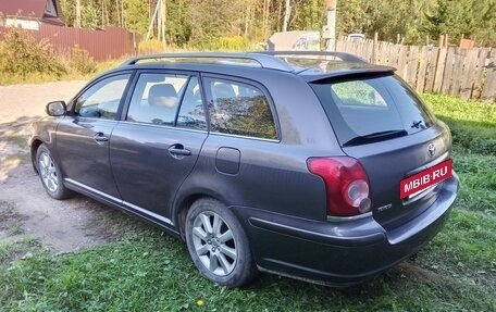 Toyota Avensis III рестайлинг, 2008 год, 710 000 рублей, 4 фотография