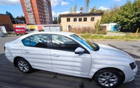 Skoda Octavia, 2018 год, 2 000 000 рублей, 3 фотография