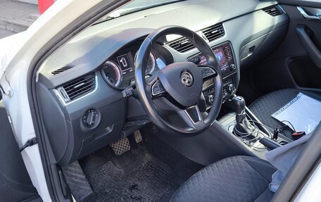 Skoda Octavia, 2018 год, 2 000 000 рублей, 10 фотография