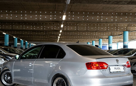 Volkswagen Jetta VI, 2013 год, 999 000 рублей, 4 фотография