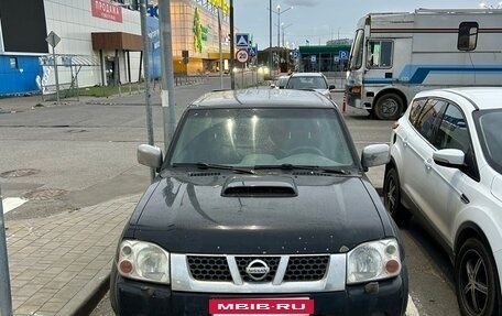 Nissan NP300, 2013 год, 850 000 рублей, 4 фотография