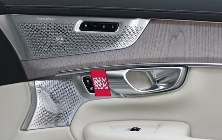 Volvo XC90 II рестайлинг, 2026 год, 10 000 000 рублей, 21 фотография