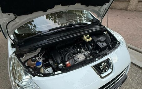 Peugeot 3008 I рестайлинг, 2012 год, 865 000 рублей, 26 фотография