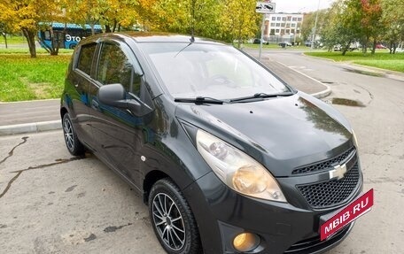 Chevrolet Spark III, 2013 год, 690 000 рублей, 2 фотография