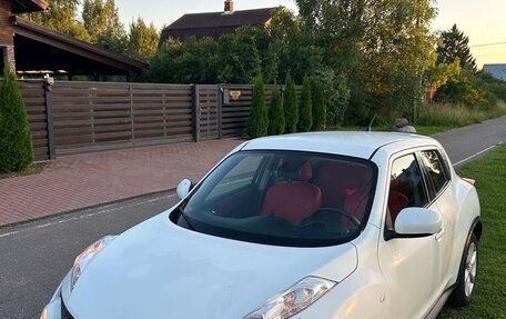 Nissan Juke II, 2011 год, 1 000 000 рублей, 3 фотография