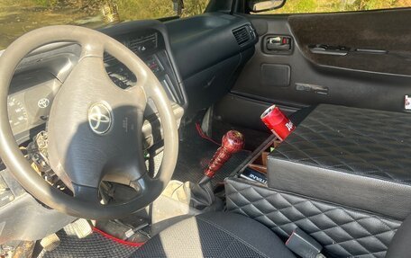 Toyota HiAce H100, 1994 год, 350 000 рублей, 6 фотография