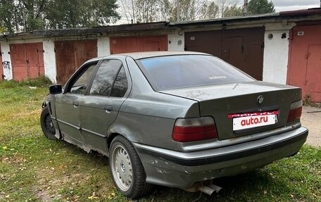 BMW 3 серия, 1991 год, 190 000 рублей, 5 фотография