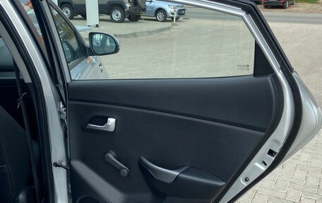 KIA Rio III рестайлинг, 2014 год, 950 000 рублей, 10 фотография