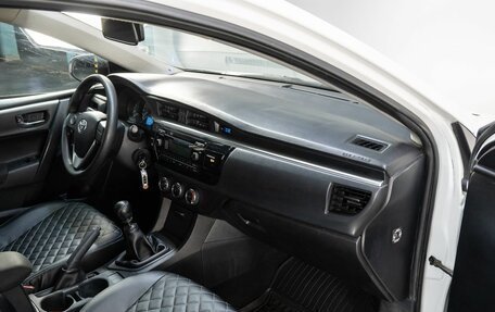 Toyota Corolla, 2014 год, 1 150 000 рублей, 15 фотография