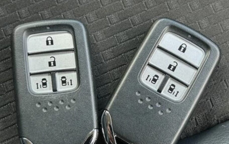 Honda Stepwgn IV, 2021 год, 2 100 000 рублей, 34 фотография