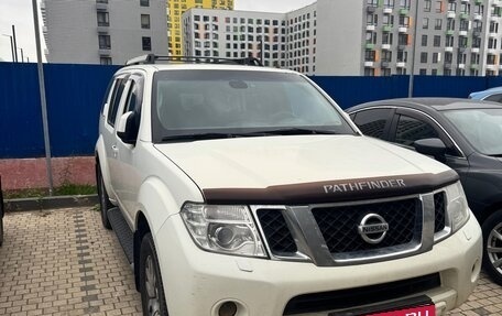 Nissan Pathfinder, 2013 год, 1 800 000 рублей, 2 фотография