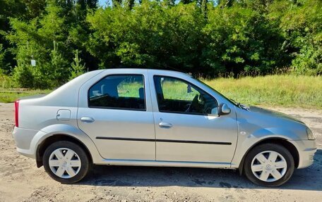 Renault Logan I, 2013 год, 850 000 рублей, 2 фотография